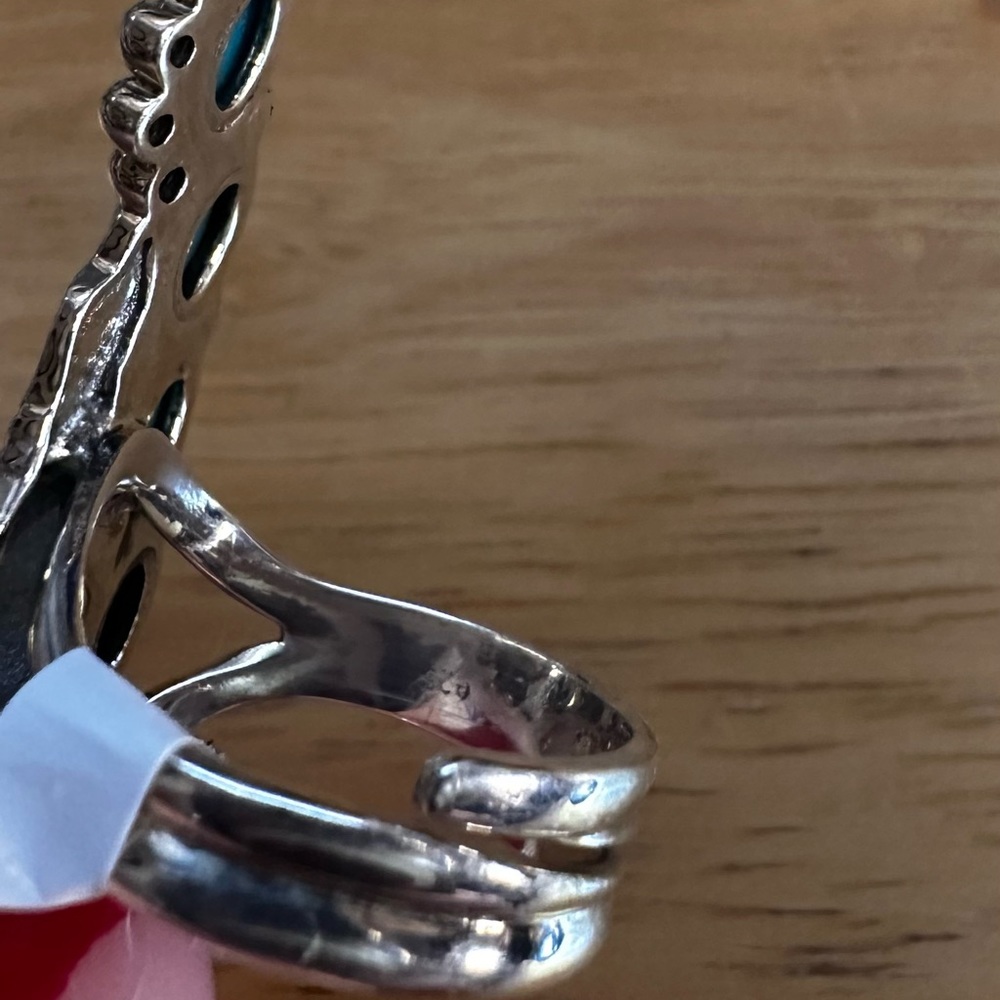 Beautiful Turquoise Solid Sterling Silver Ring - Picture 12 of 12